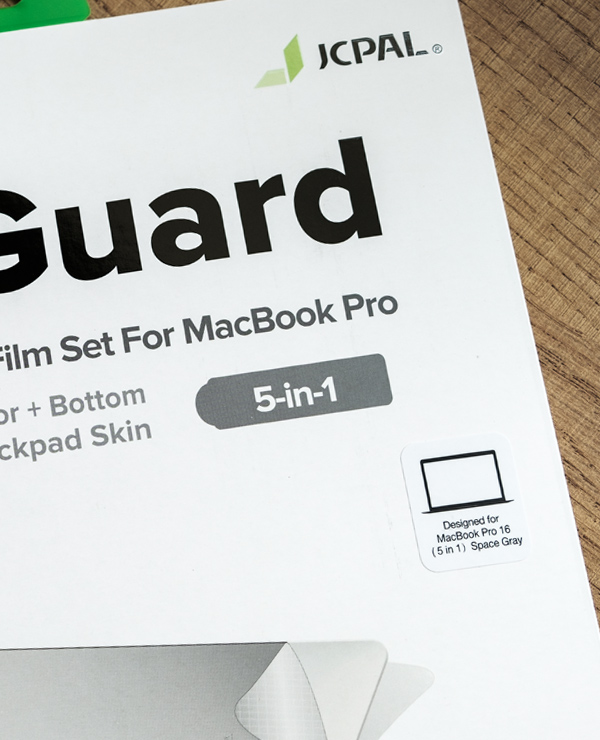 macguard dán macbook pro 16inch