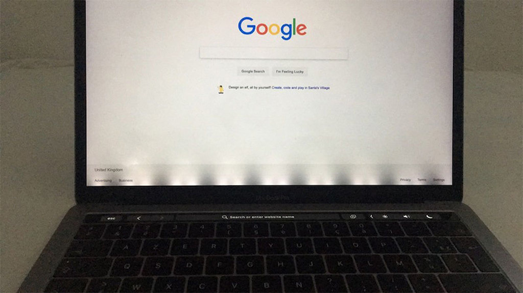 lỗi màn hình macbook pro flexgate