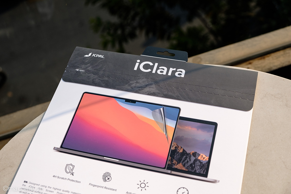 miếng dán màn hình macbook pro 16inch m1, m2 jcpal iclara